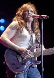 Jo Dee Messina