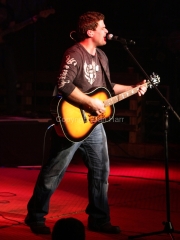 Josh Gracin