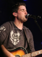 Josh Gracin