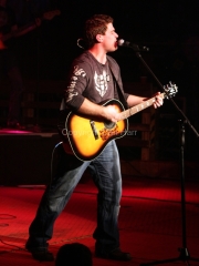 Josh Gracin