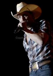 Justin Moore