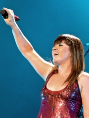 Kelly Clarkson