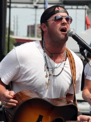 Lee Brice