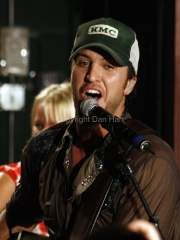 luke-bryan_026