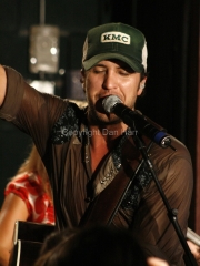 luke-bryan_025