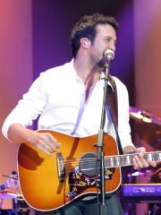 luke-bryan_136