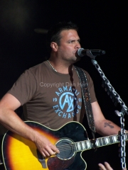 Troy Gentry