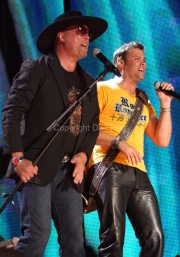 Eddie Montgomery and Troy Gentry