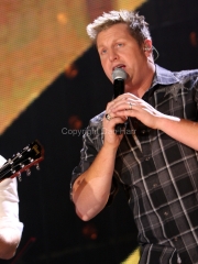 Gary LeVox