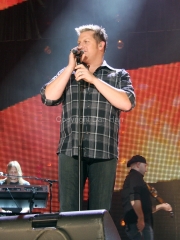 Gary LeVox