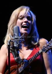 Rhonda Vincent