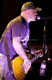 Aaron Lewis