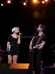 Meghan Linsey, Josh Scott Jones