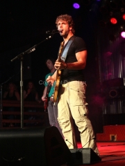 billy-currington_051