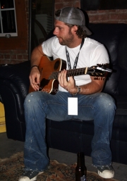 billy-currington_059