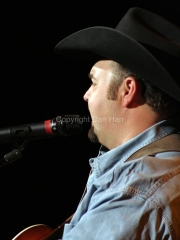 Daryle Singletary