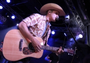 Dustin Lynch