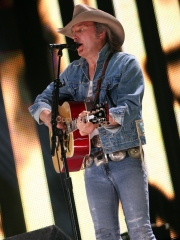 Dwight Yoakum