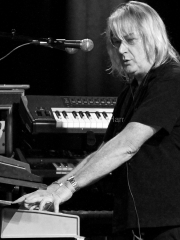 Geoff Downes