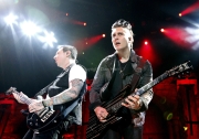 Zacky Vengeance, Synyster Gates