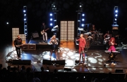 (l-r) Keith Strickland, Cindy Wilson, Fred Schneider and Kate Pierson