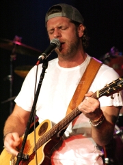 billy-currington_062