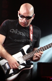 Joe Satriani