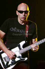 Joe Satriani