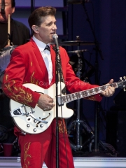 Chris Isaak