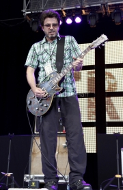 Johnny Hickman