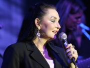 Crystal Gayle