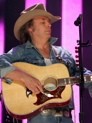 Dwight Yoakum