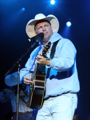 Garth Brooks