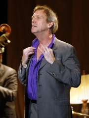 Hugh Laurie