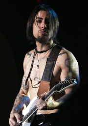 Dave Navarro