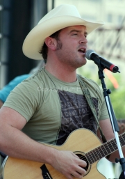 Jerrod Niemann