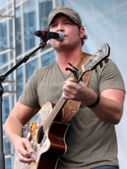 Jerrod Niemann