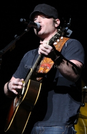 Jerrod Niemann