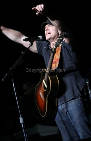 Jerrod Niemann