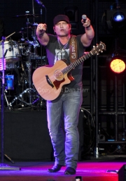 Jerrod Niemann