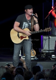 Jerrod Niemann