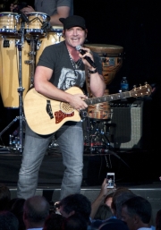 Jerrod Niemann