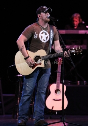 Jesse Keith Whitley