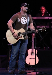 Jesse Keith Whitley