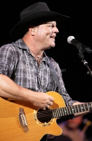 John Michael MOntgomery