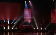 John Tesh