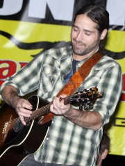 Josh Thompson