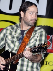 Josh Thompson