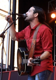 Josh Thompson