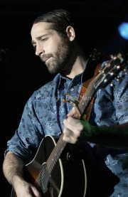 Josh Thompson